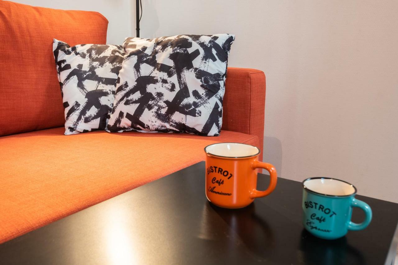 Appartement Coeur De Ville - Wifi - Lave-Seche Linge โป ภายนอก รูปภาพ